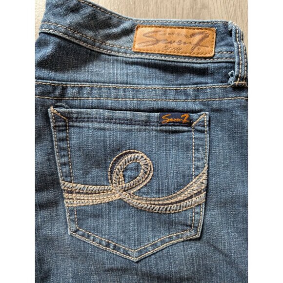 Seven7 Womens Denim Bermuda Shorts Size 12 Blue Jeans Embroidered Back Pockets - Picture 5 of 6